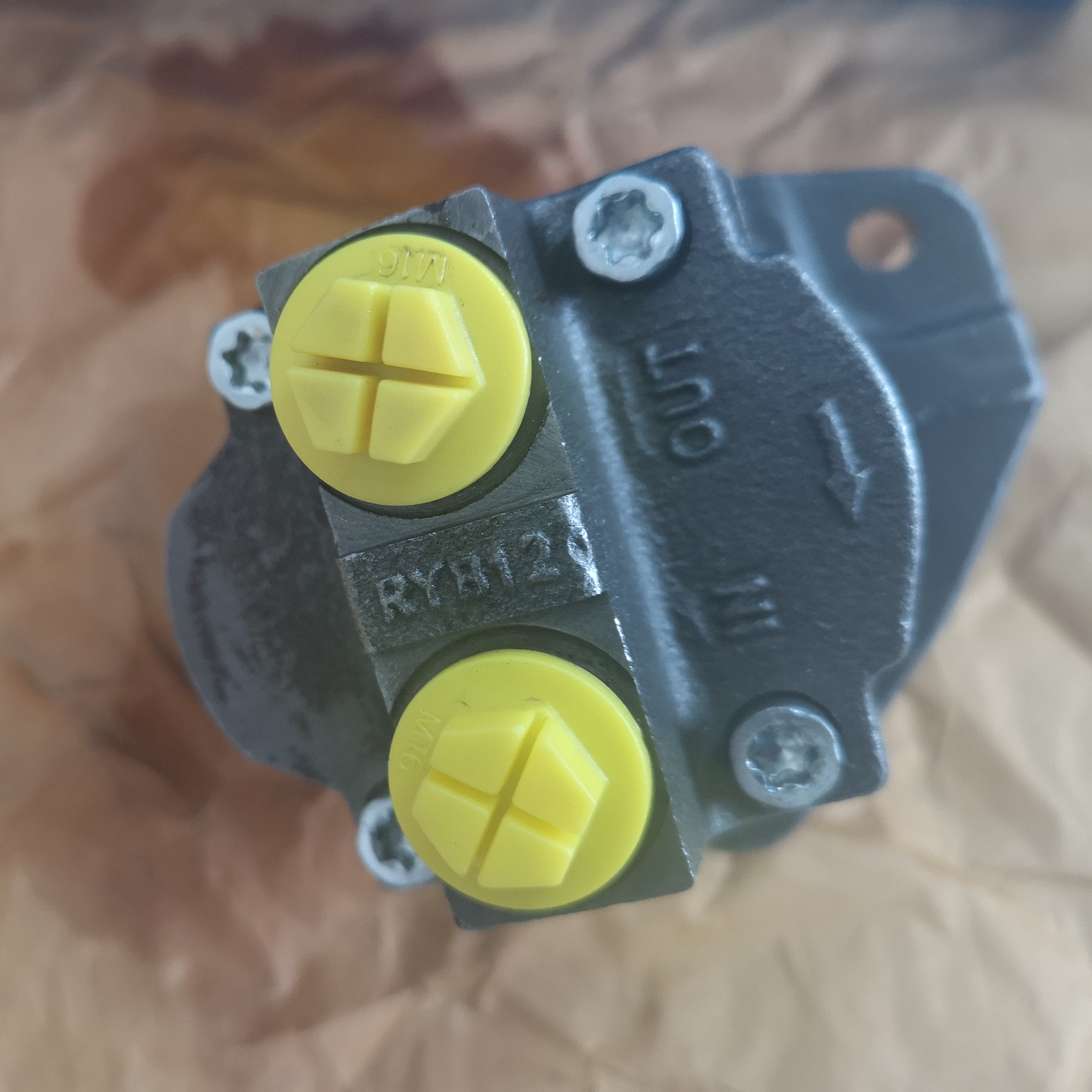 长春泵车配件 奔驰泵车燃油泵 A4570910601