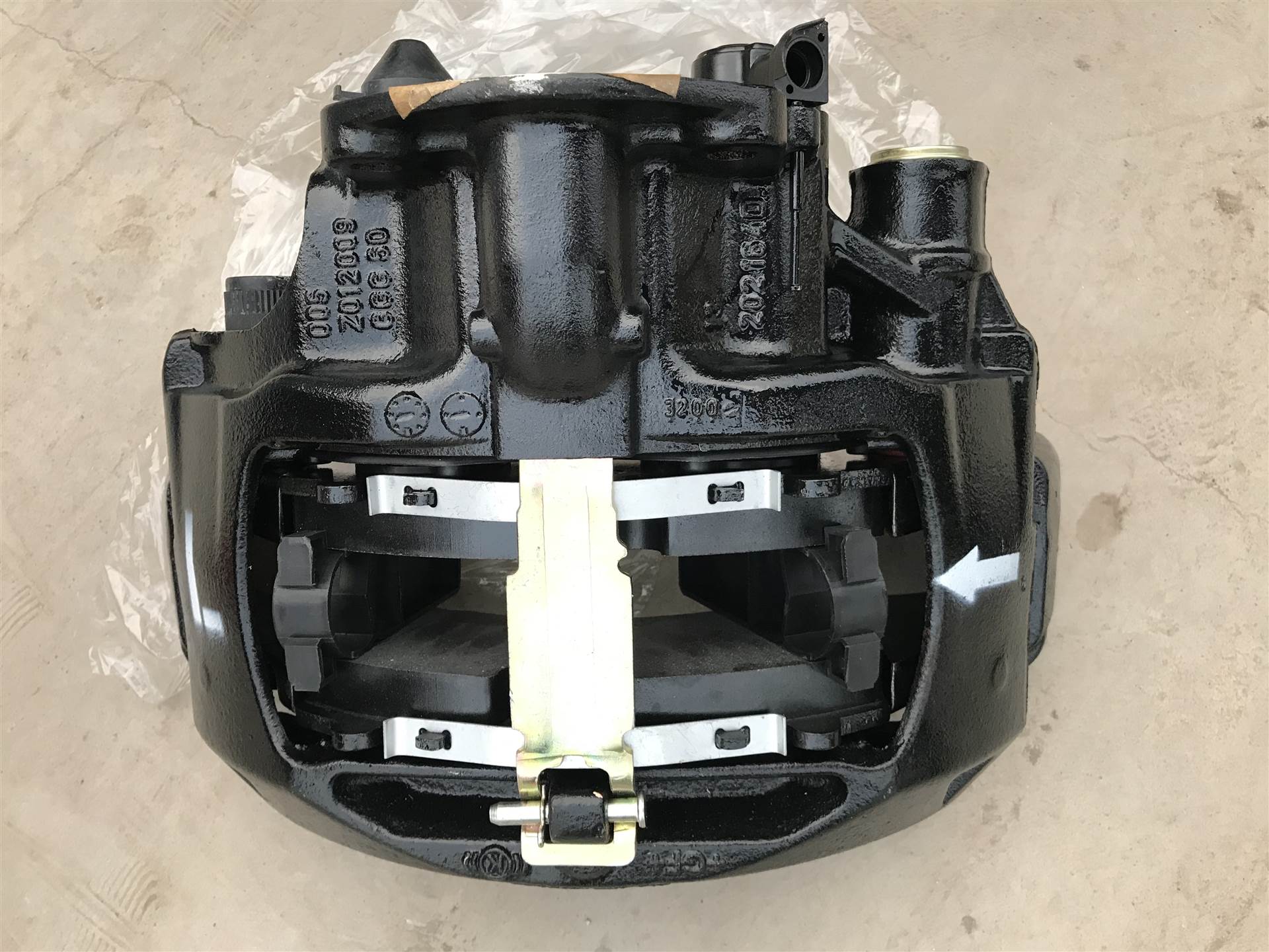 泉州泵车配件 奔驰泵车卡钳