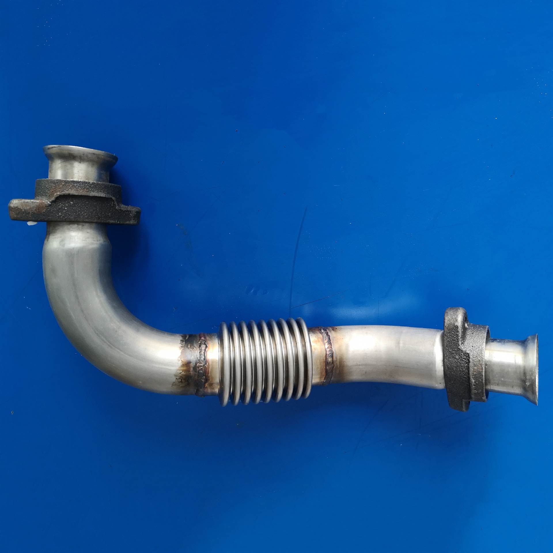 奔驰泵车排气管 奔驰泵车发动机配件