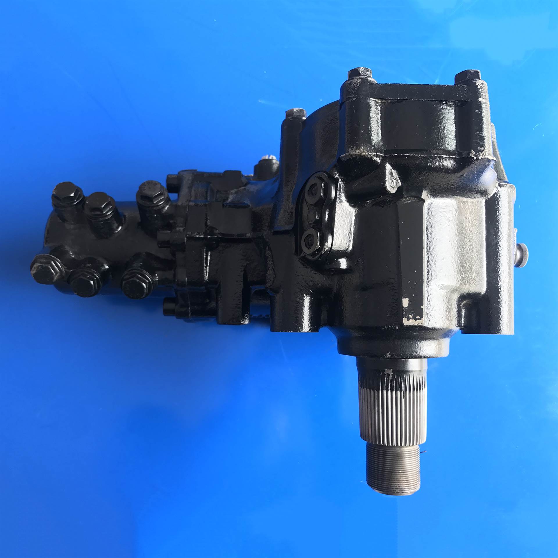 奔驰卡车转向机总成 LS8转向机