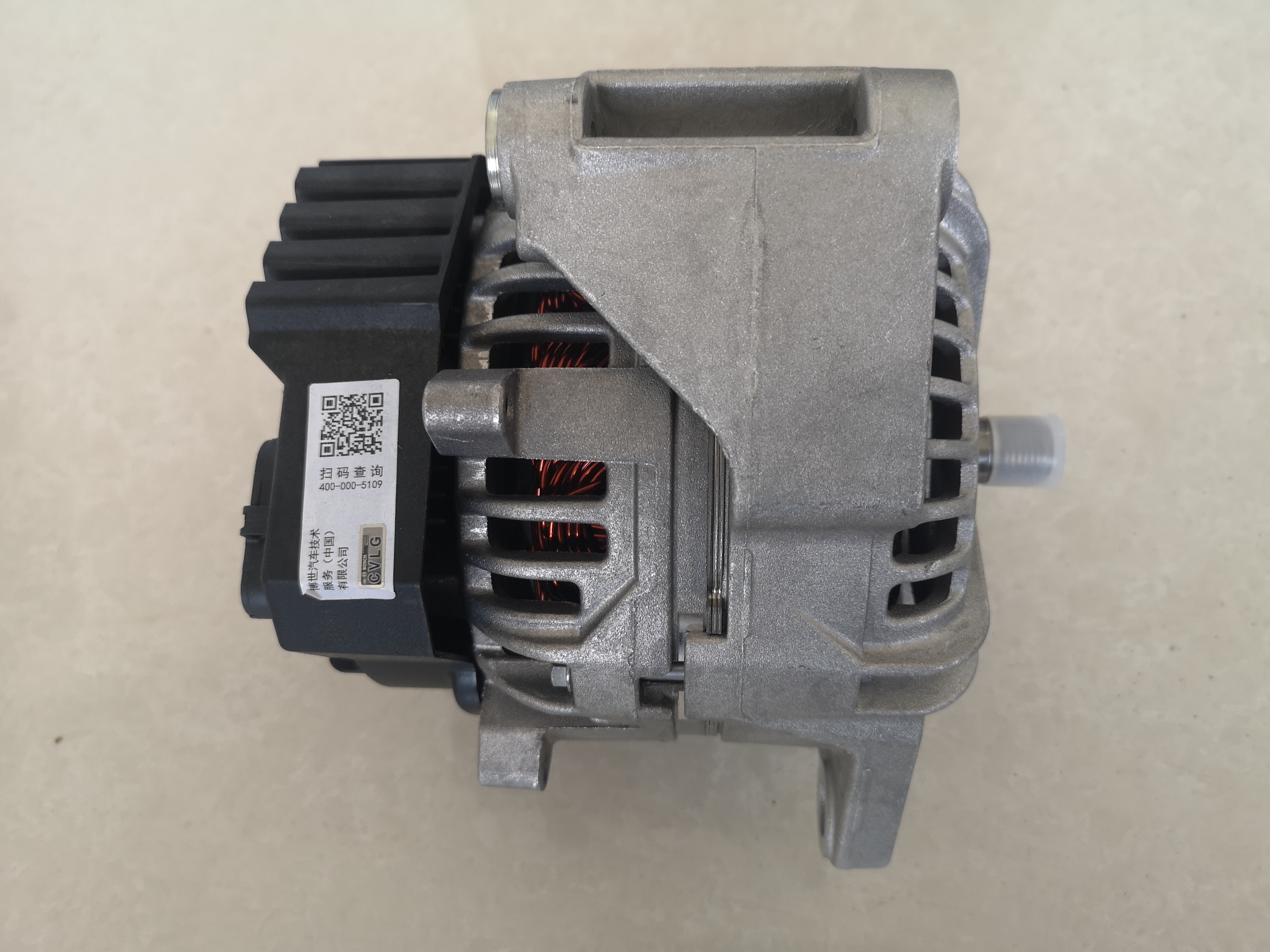 郑州奔驰卡车配件 奔驰卡车发动机发电机 奔驰卡车配件经销商