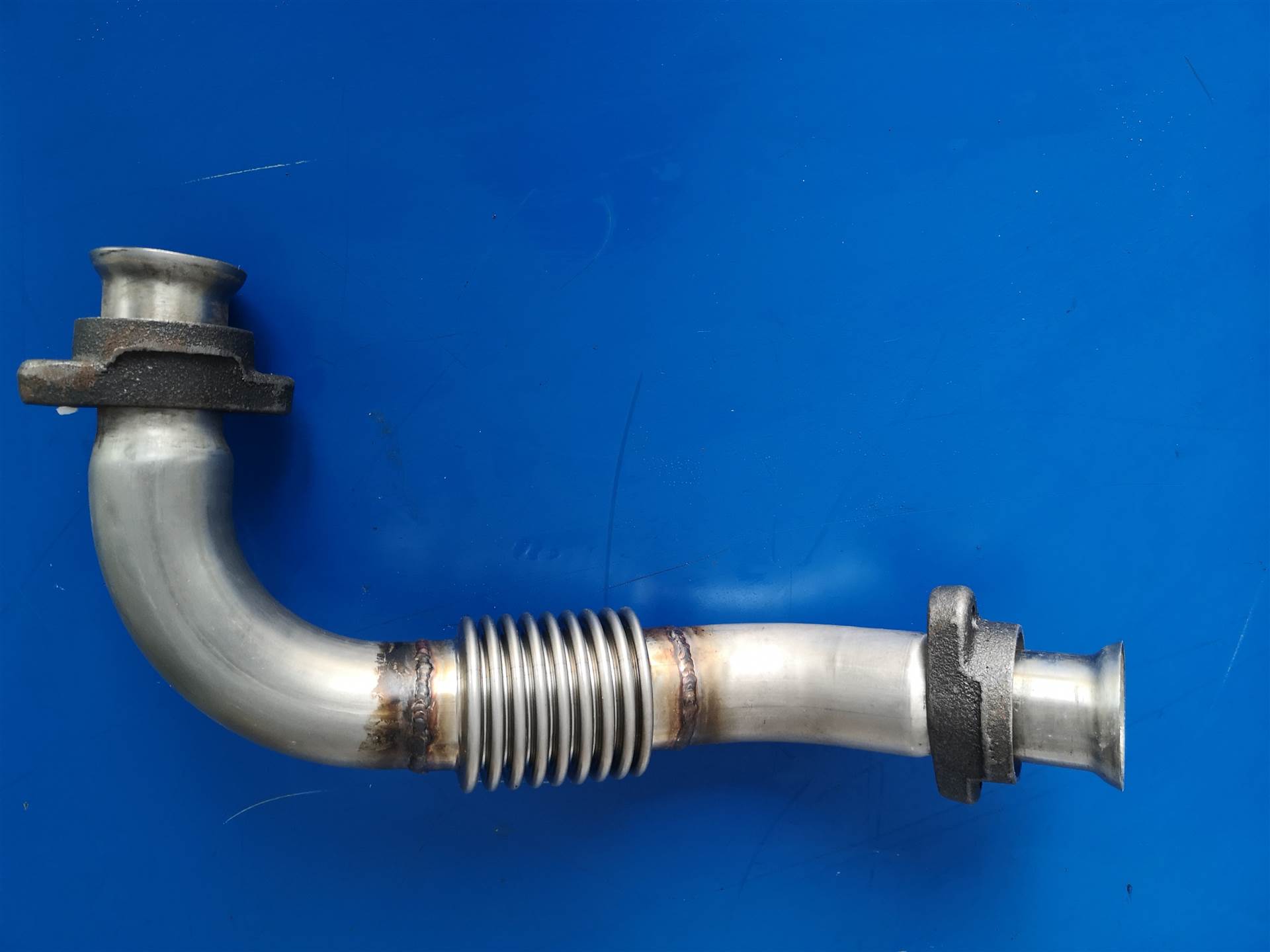 奔驰重卡排气管 发动机波纹排气筒 奔驰重卡配件供应商