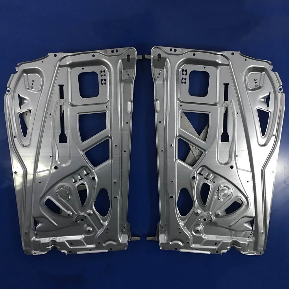 奔驰卡车玻璃升降器 奔驰2644/2646重卡用配件 玻璃升降器总成