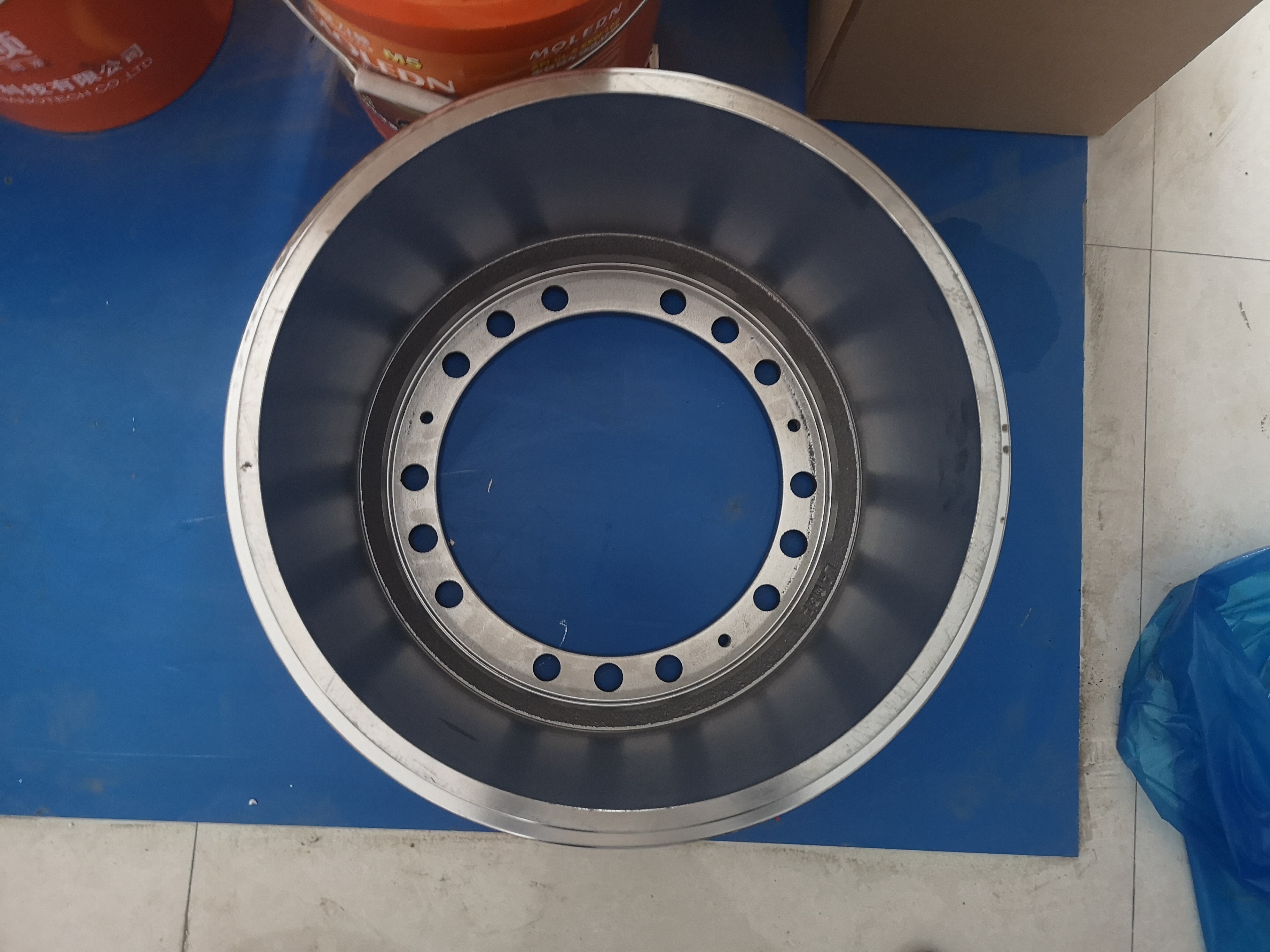 福建泵车配件 福建奔驰泵车制动鼓