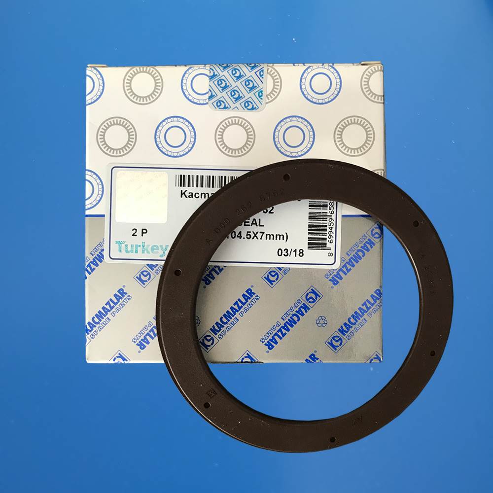 奔驰4141泵车配件 奔驰泵车一轴后油封 奔驰泵车原厂配件