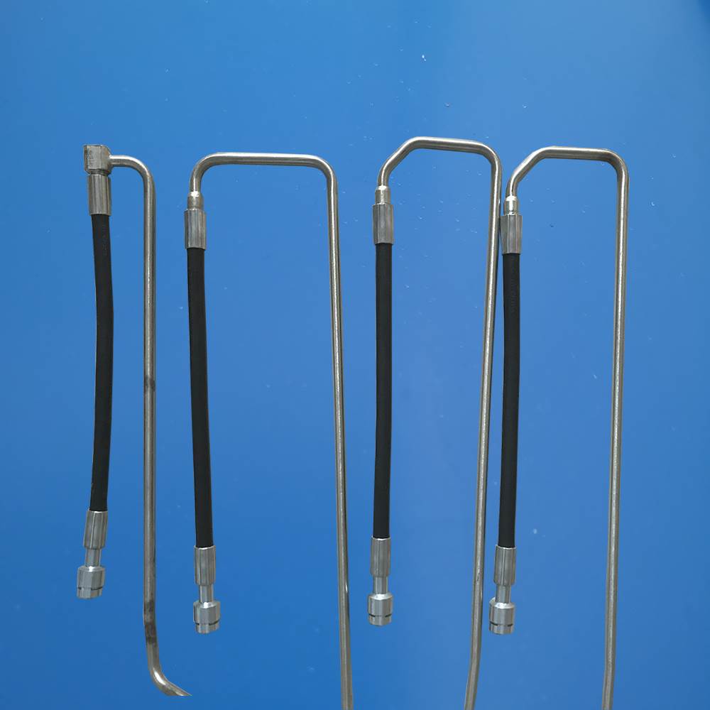 奔驰4141泵车配件 奔驰泵车上排档油管 奔驰泵车原厂配件