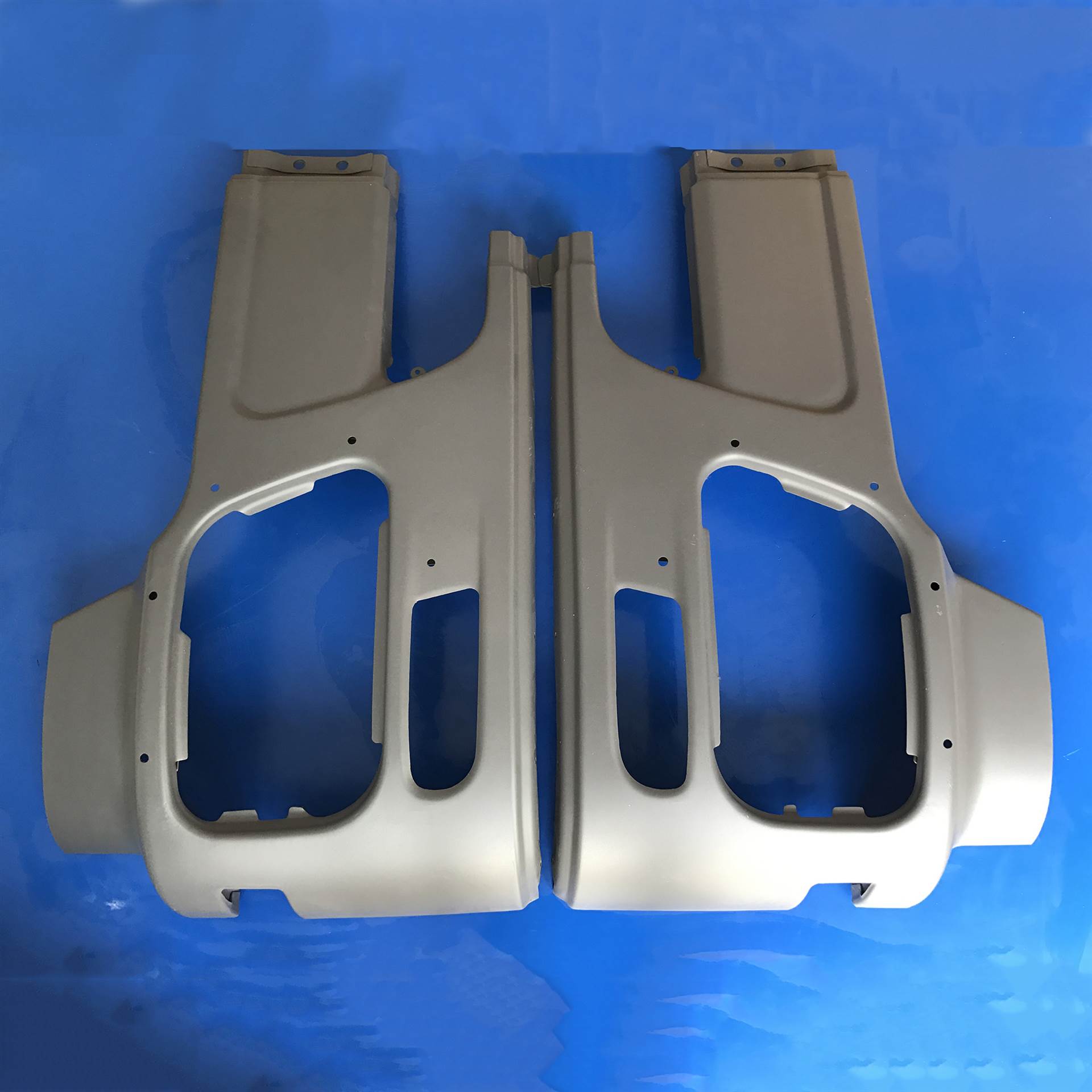 奔驰泵车配件 奔驰泵车保险杠配件