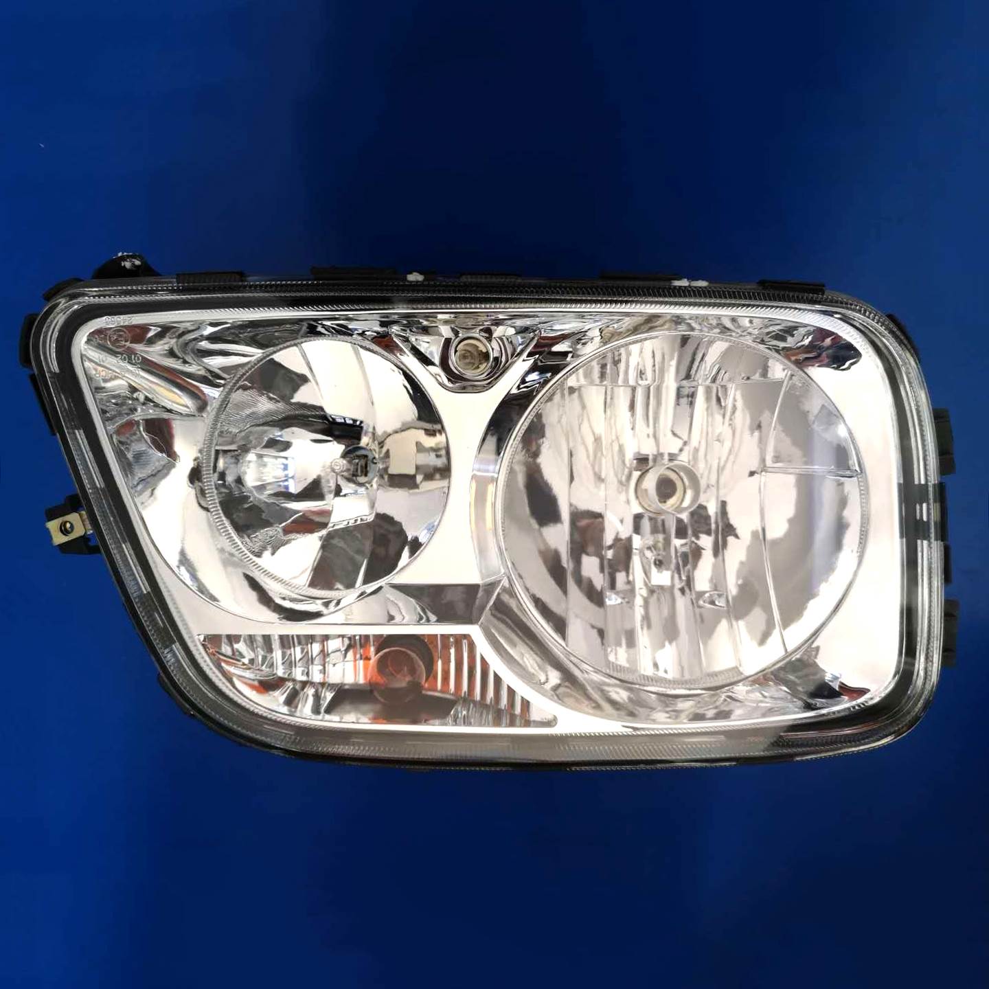 奔驰3341泵车前大灯 奔驰泵车前大灯 奔驰原厂配件