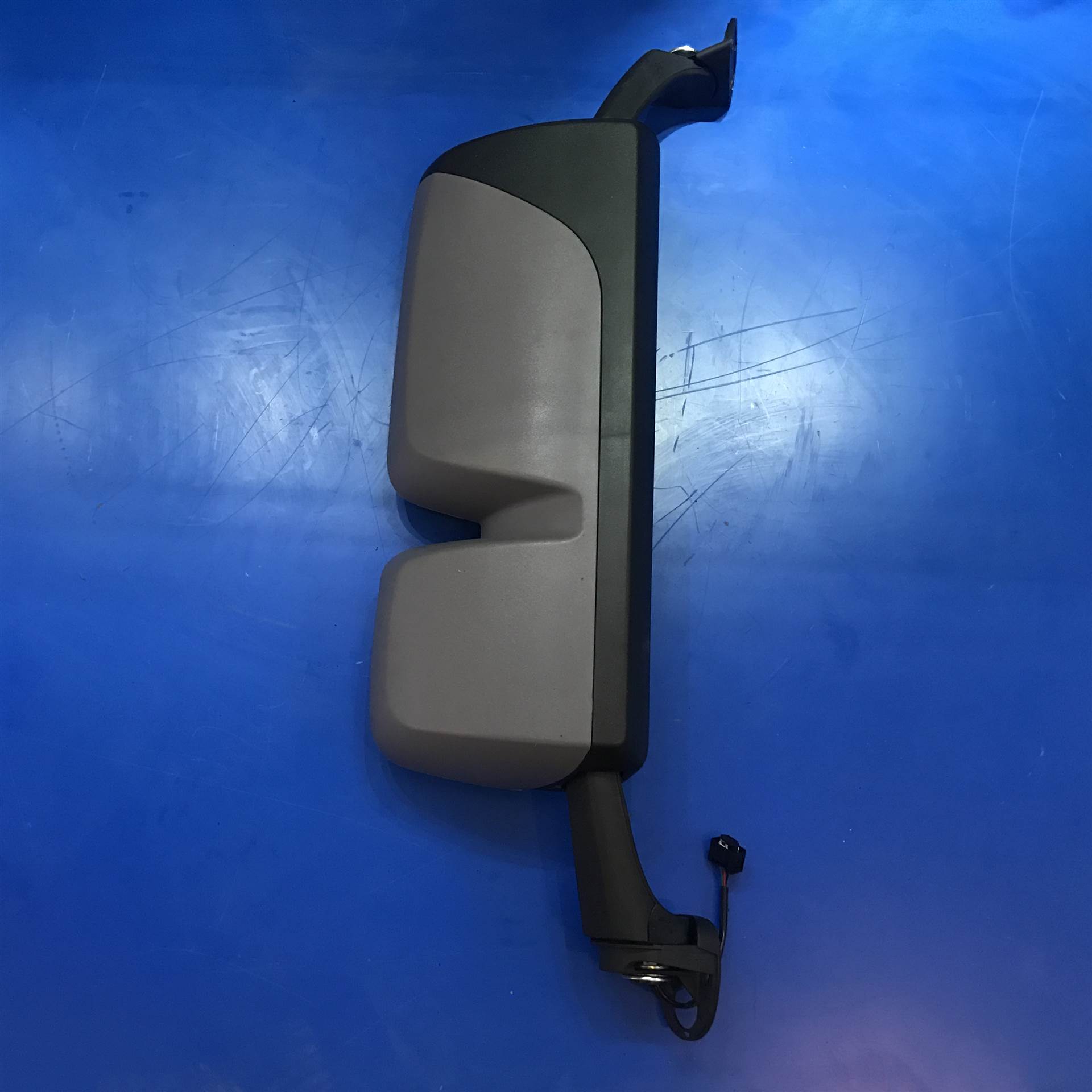 奔驰消防车配件 奔驰消防车后视镜倒车镜 进口奔驰消防车配件