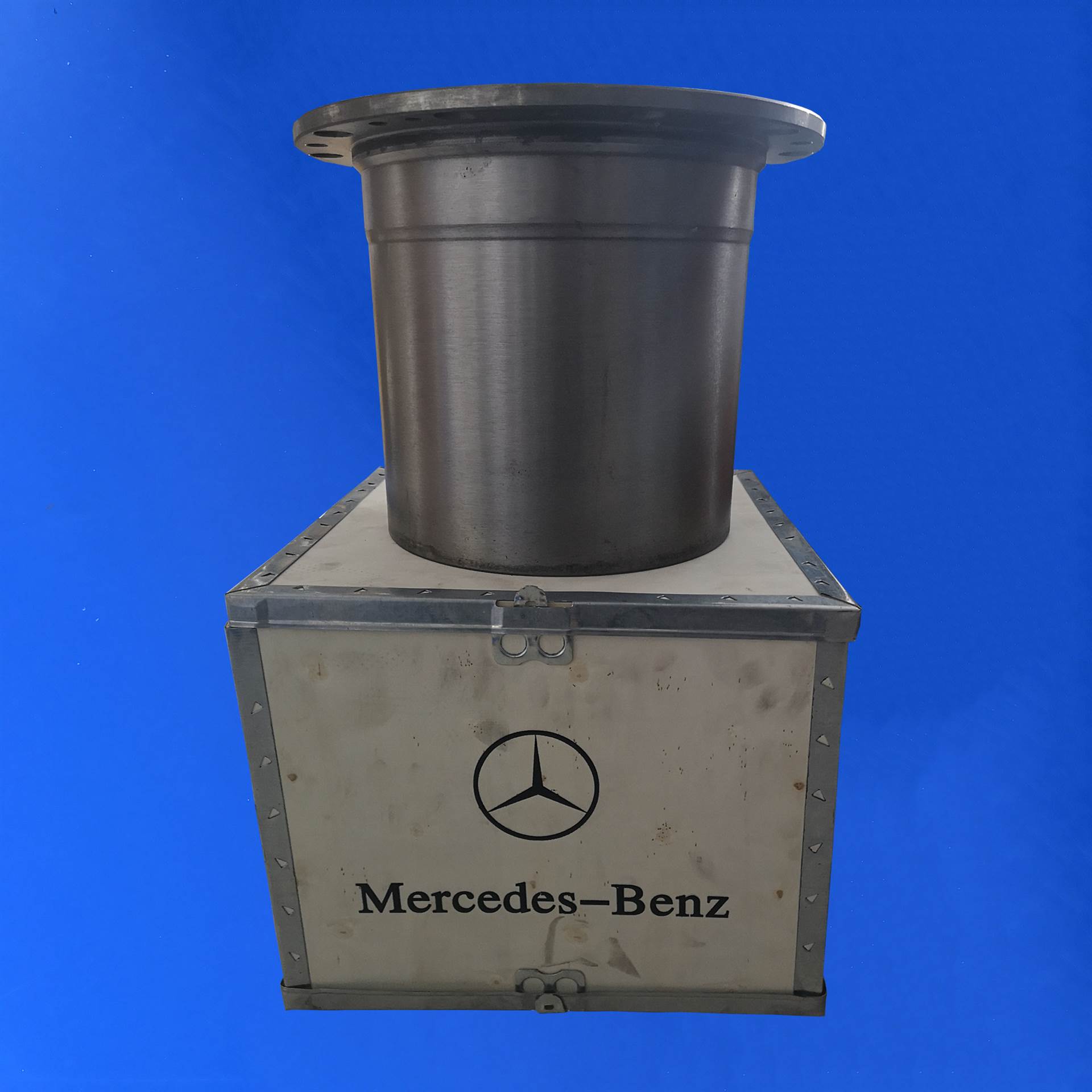 奔驰4141泵车轮边壳 奔驰泵车轮边壳 奔驰原厂配件