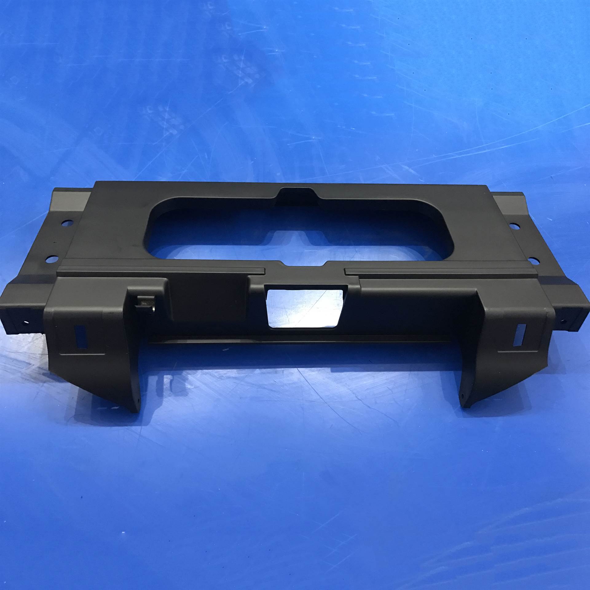 奔驰3341泵车保险杠中段 奔驰泵车保险杠 奔驰原厂配件