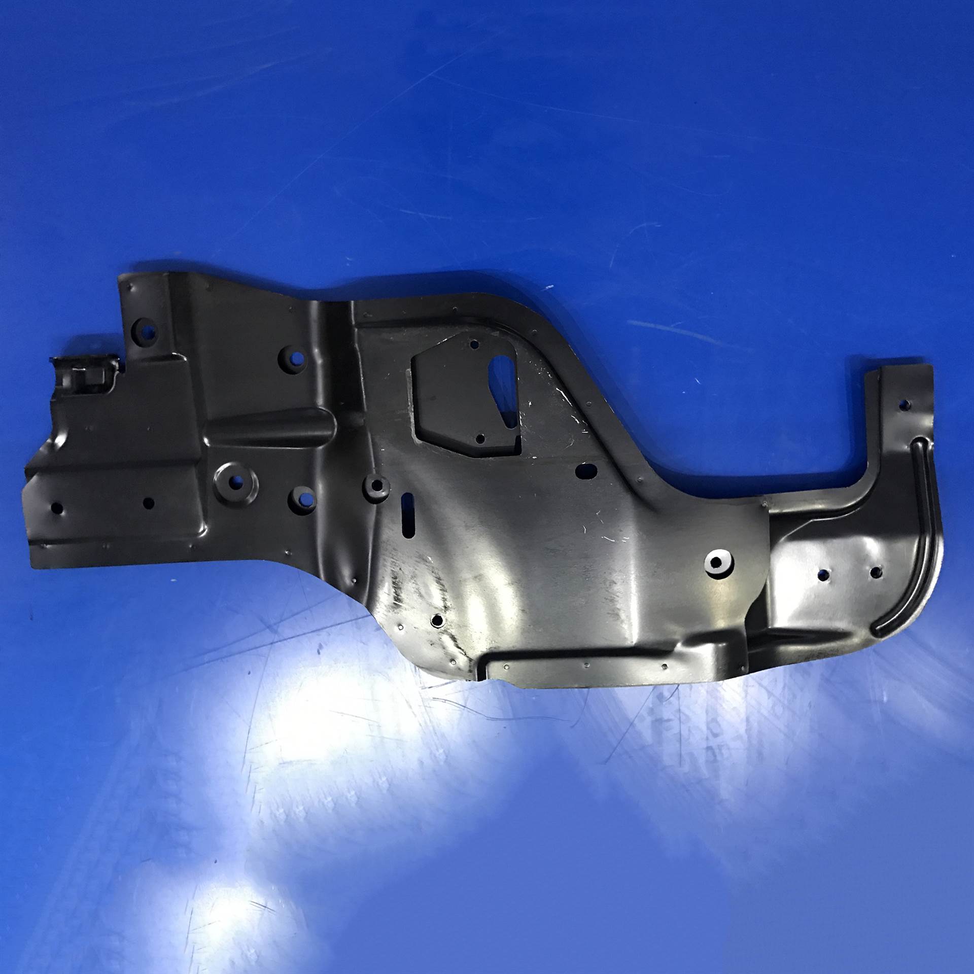 中联奔驰泵车配件 奔驰泵车面板内衬 奔驰原厂配件