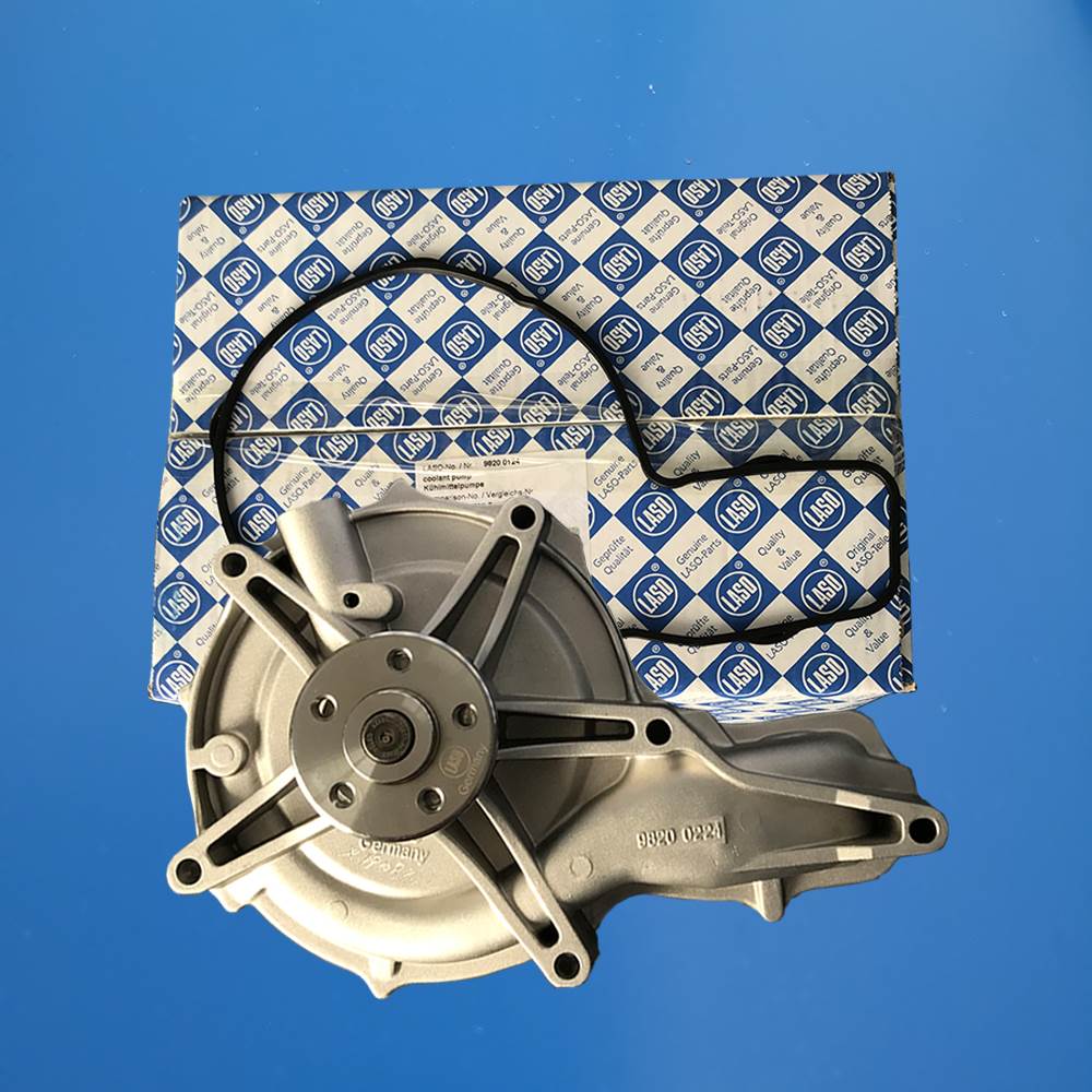 VOLVO消防车配件 VOLVO消防车水泵总成 冷却泵 VOLVO原厂配件