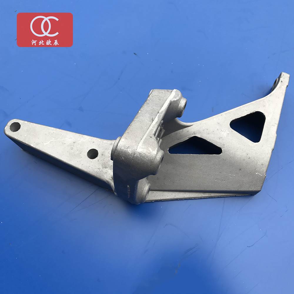 奔驰3341配件 奔驰3341泵车保险杠支架 奔驰泵车配件