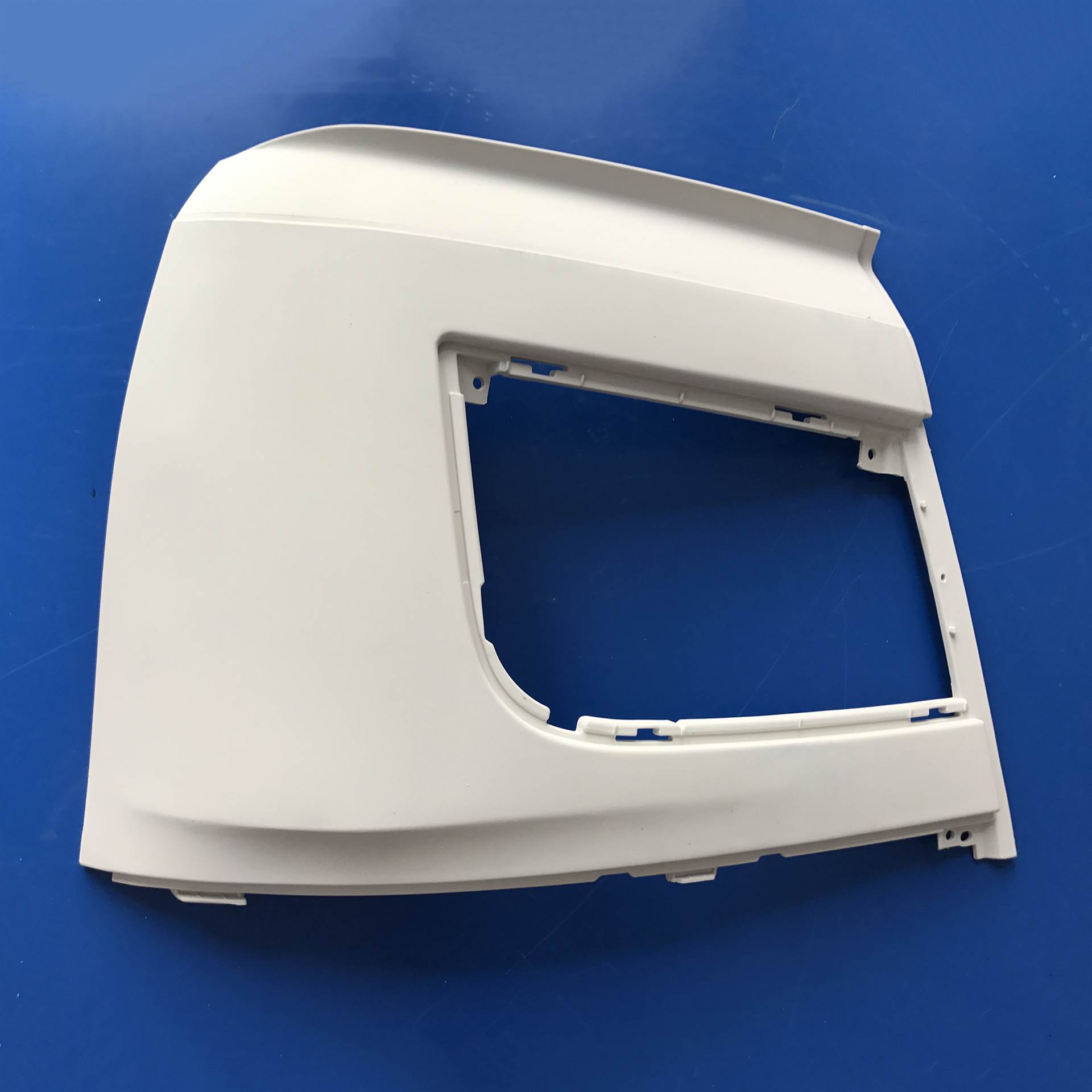 奔驰卡车保险杠大灯灯罩 奔驰卡车雾灯罩左右