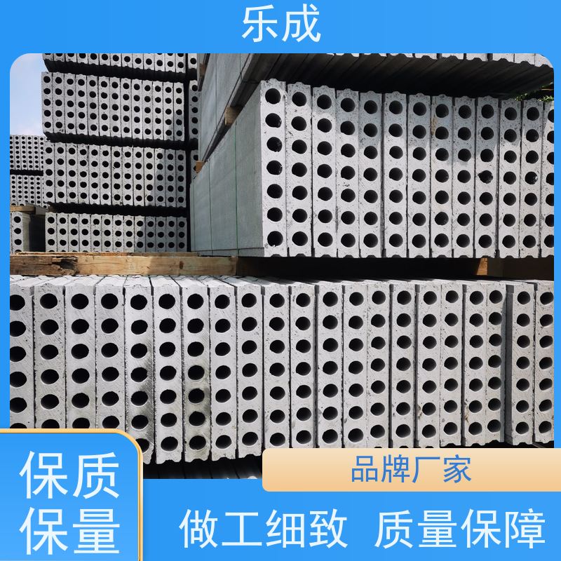 乐成灰色砖胎模墙板 3.5米长 稳定性能防火防潮