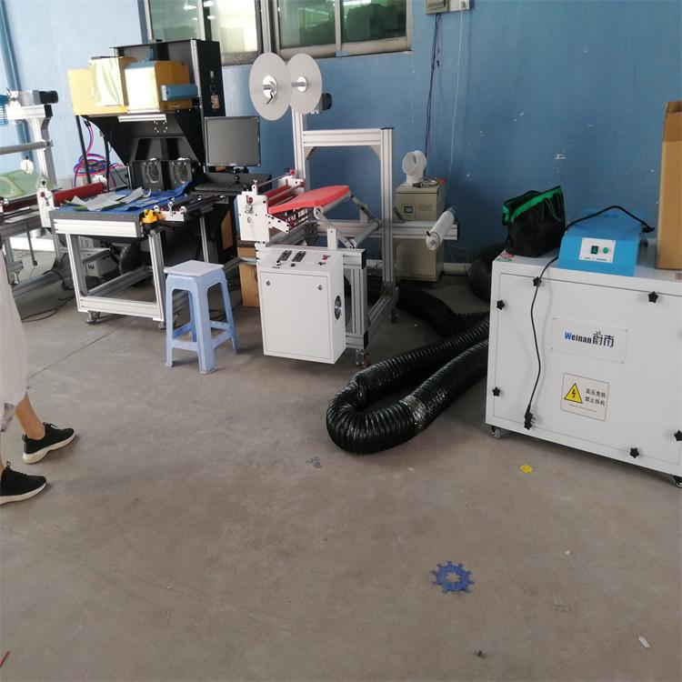 激光废烟处理设备可一拖二切割PET塑料 烟雾净化设备