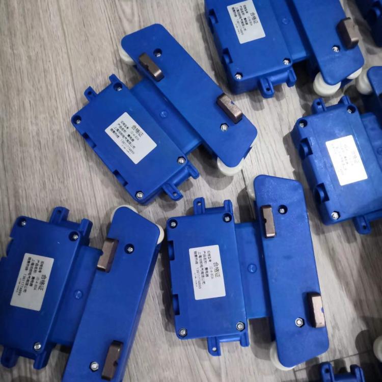 JD-5-60A管式滑触线集电器/380V/5极/60A/蓝色多级集电器
