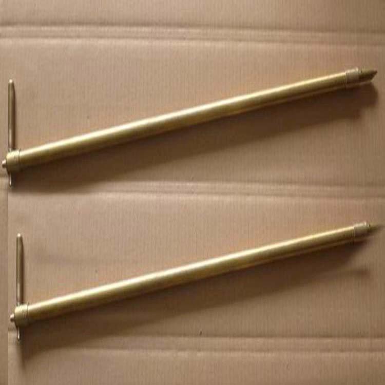 探险棍是由两节不同型号的铜管制作而成的防爆无火花探测工具