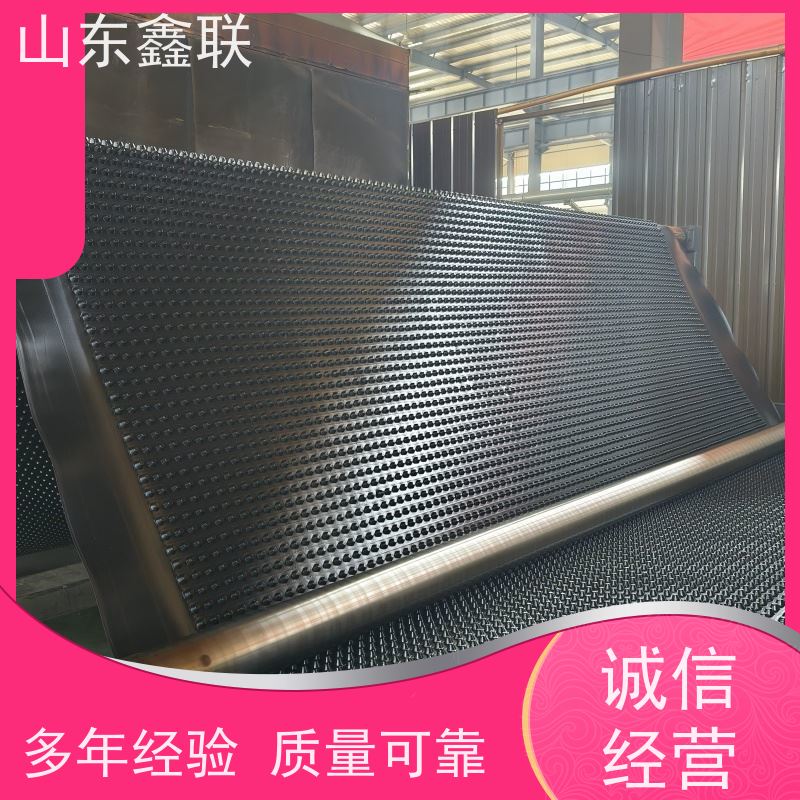鑫联 25高卷材 塑料凸片排水层 车库顶板专用 成品疏水板