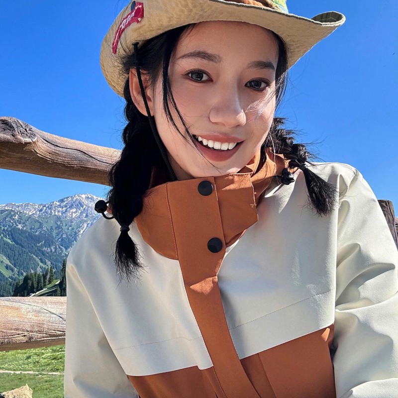 锦丹 中|山 冲锋衣批发 美式潮动时尚穿搭 高端可印绣字