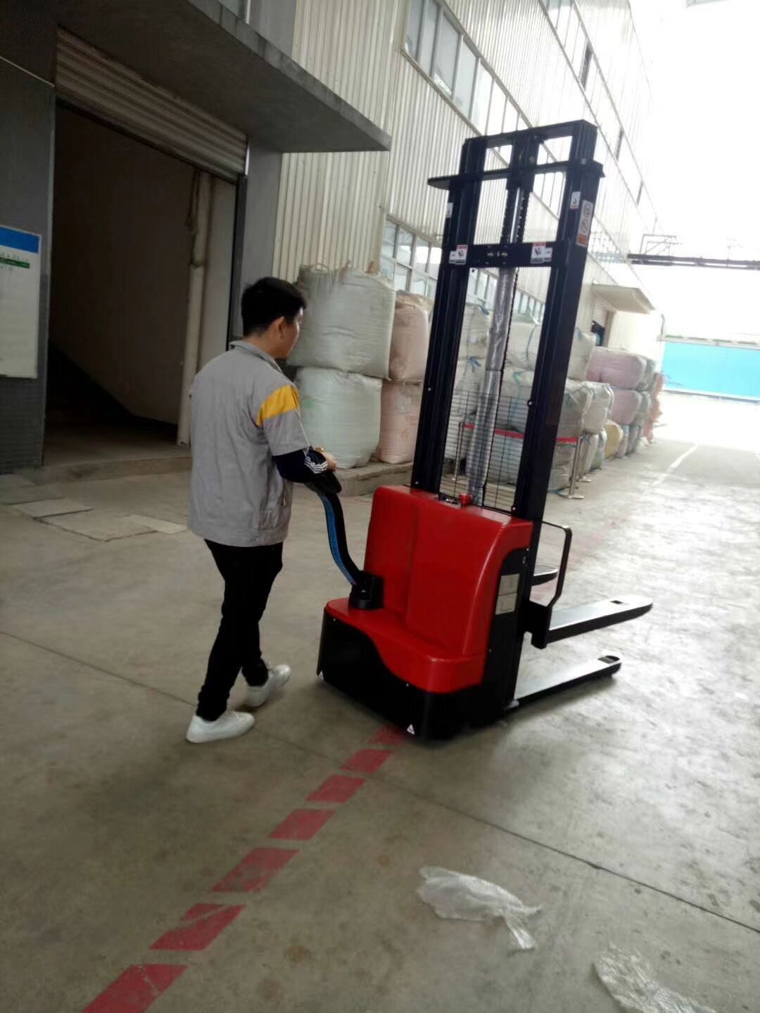 重庆二手叉车 1吨1.5吨2吨3吨电动搬运车 旧电动堆高叉车 