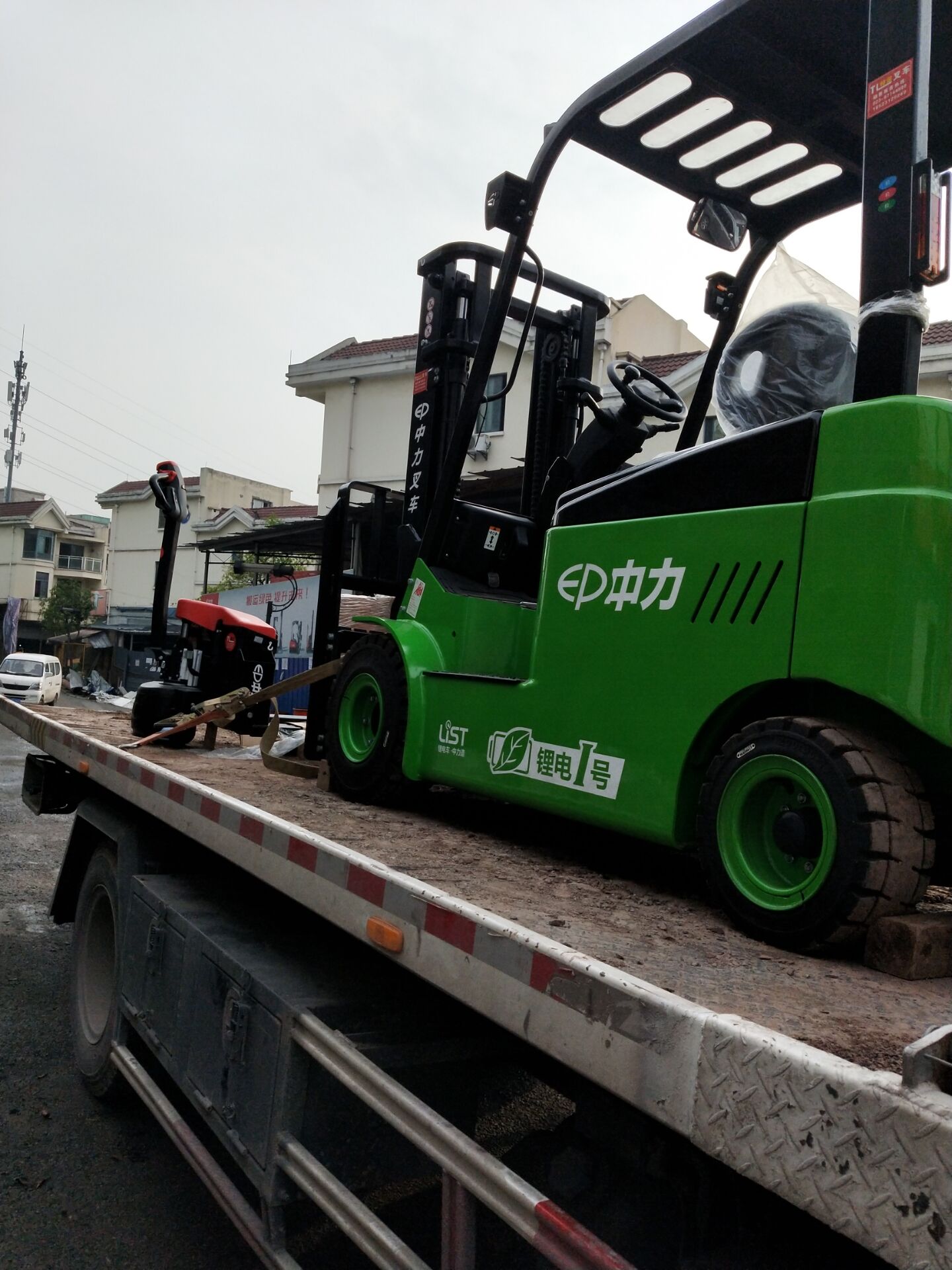 叉车回收 重庆回收旧叉车 渝北收废旧叉车 免费上门给价格