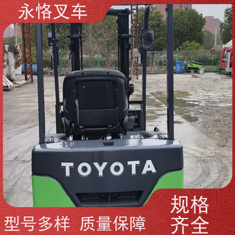 永恪叉车出租 力至优1.5吨三门架 5.5米2018年车 操作简单
