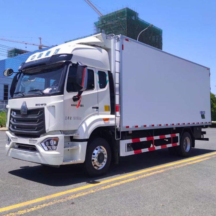 无害化6米8重汽豪沃冷藏车 肉类生鲜蔬菜食品冷冻运输车