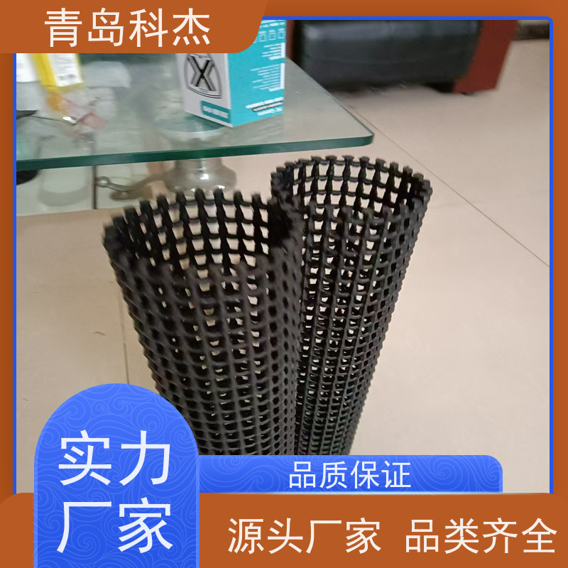 青岛科杰塑料机械有限公司 自主研发 正方形网管 产量稳定 性价比高