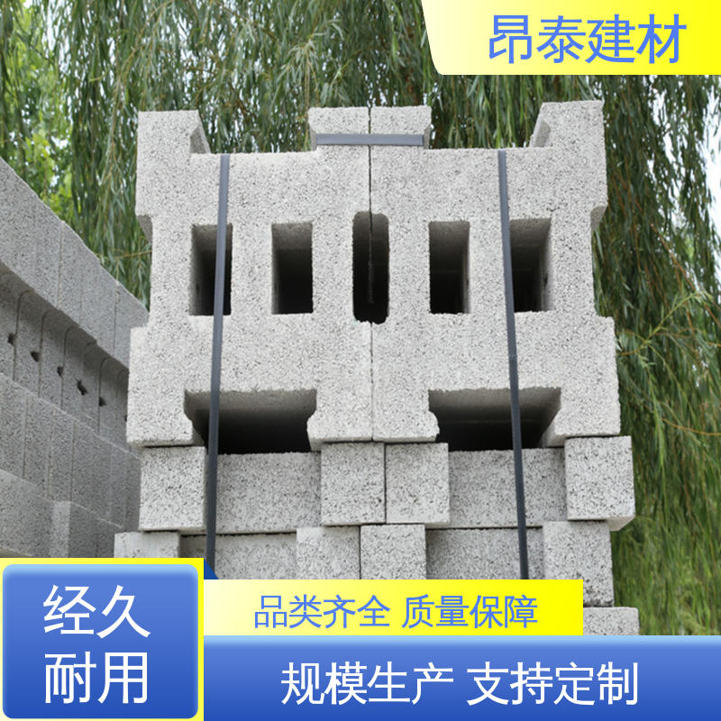 多种规格 混凝土盖板 经特殊工艺成型 做工精细 承压能力强