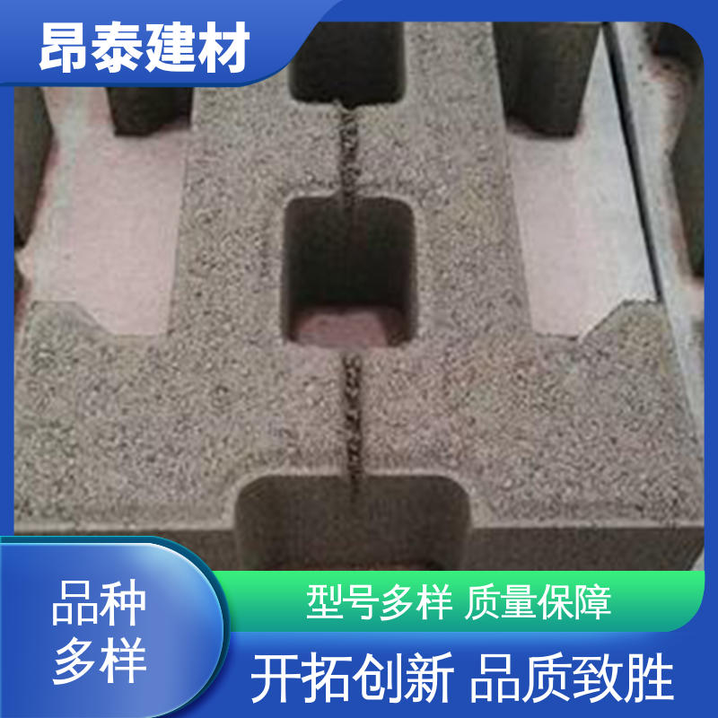 源头工厂 适用范围广 坚固牢靠 经特殊工艺成型 混凝土盖板