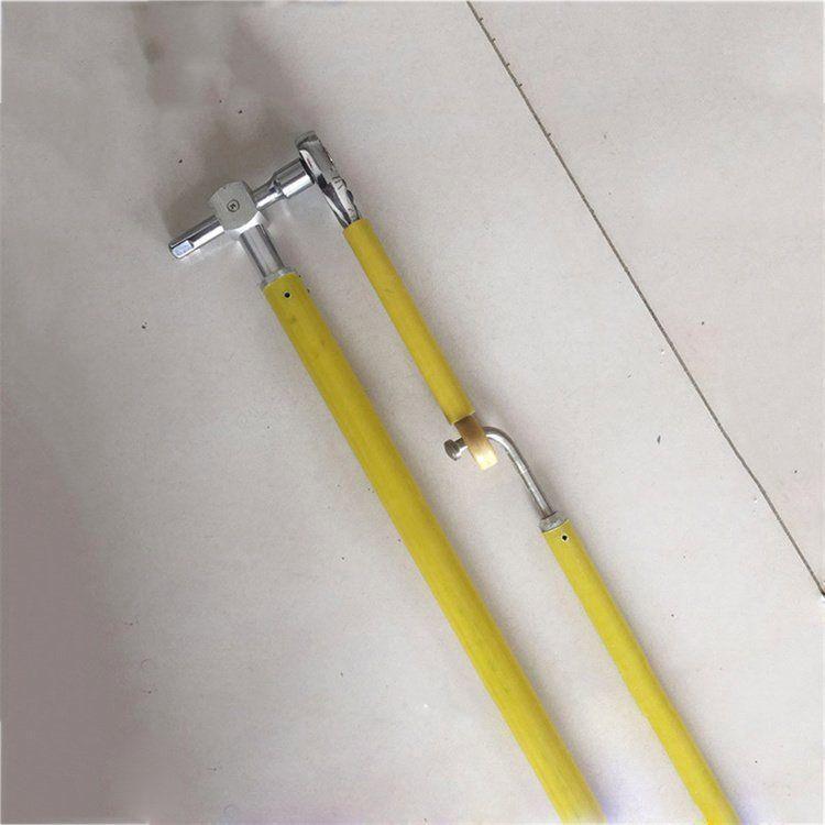 高空螺栓拆卸扳手带电作业用拧紧工具可调万向套筒扳手操作杆