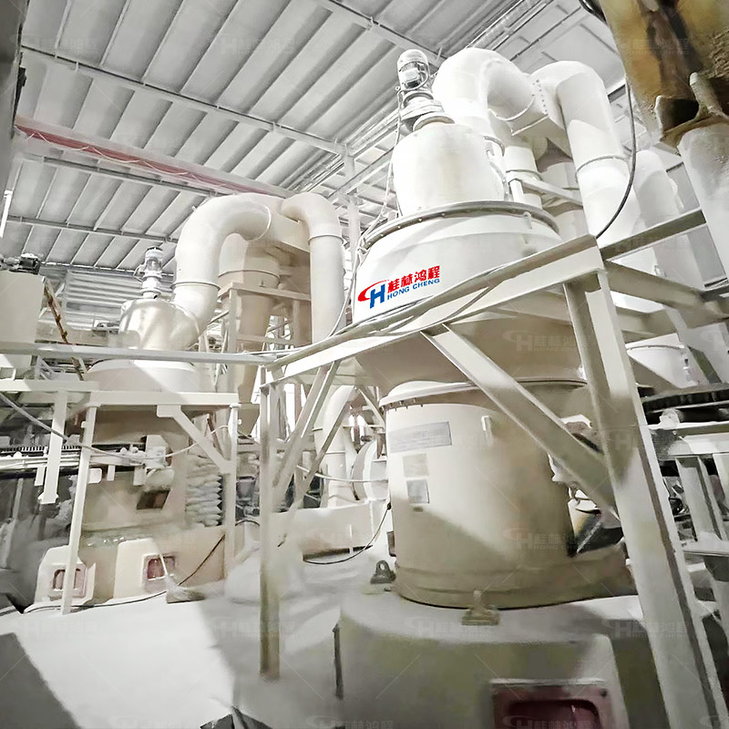 鸿程机械厂325 目膨润土环辊磨节能高效款大型矿石加工用雷蒙磨机