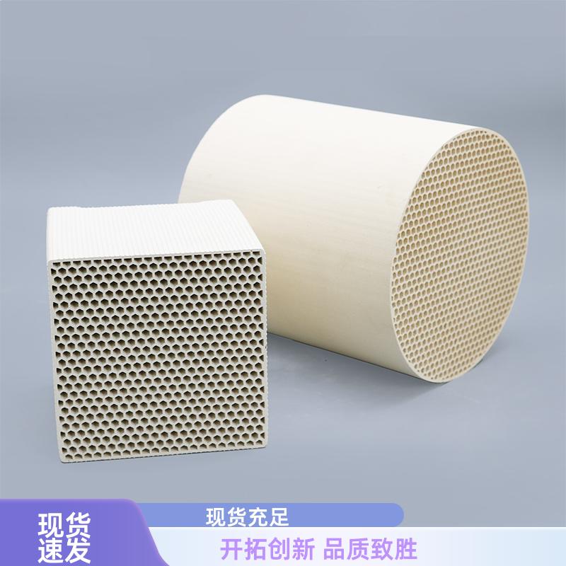荣建环保化工 导热性好蓄热强 刚玉陶瓷蓄热体 150*150*300