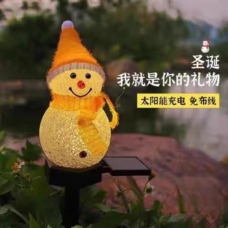 跨境LED圣诞灯太阳能雪人地插灯节日装饰户外花园庭院草坪插地灯