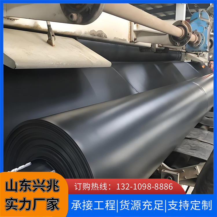 聚乙烯复合土工膜厂家 水库河道两布一膜 藕池防渗复合膜 耐根穿刺