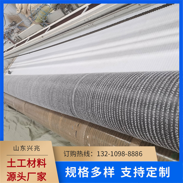 兴兆土工 隔热防水毯 4.5KG 防渗效果更好 垃圾填埋场人工观景湖
