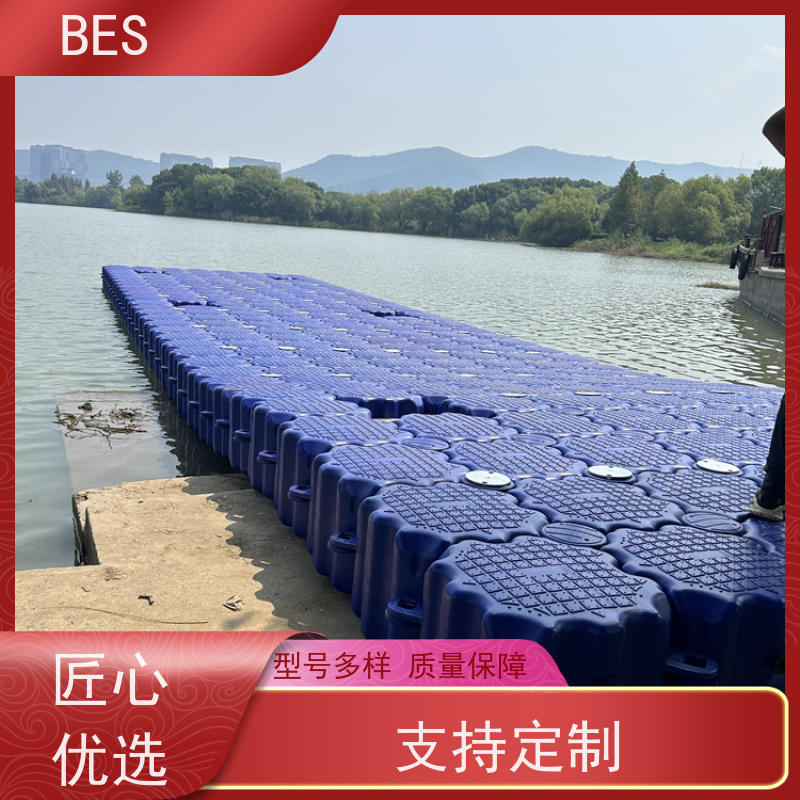 百世水上文创漂浮栈道可铺塑木地板游艇停靠