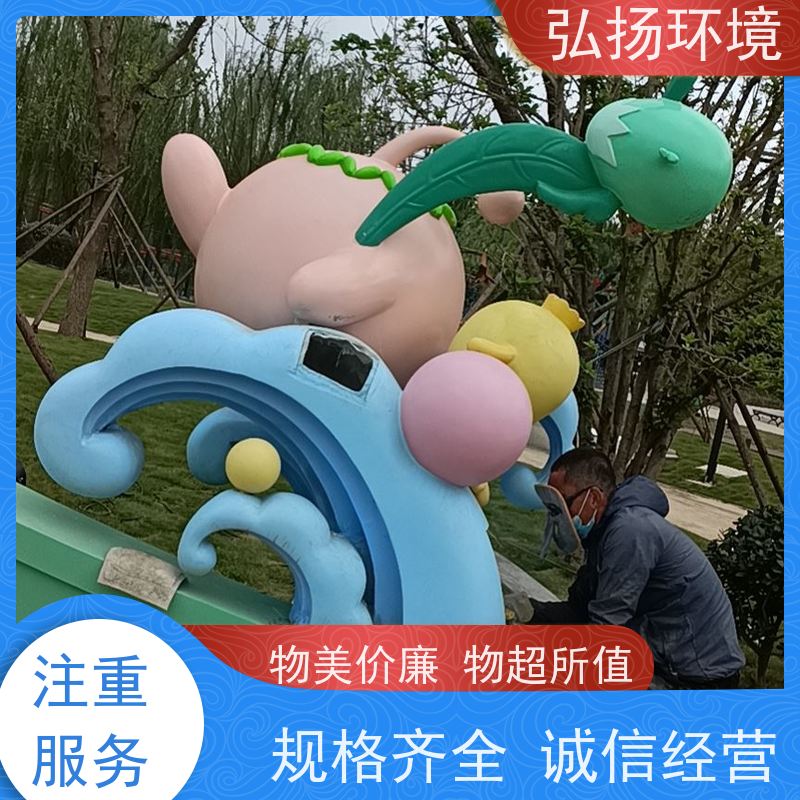 卡通小斑马雕塑定制 户外玻璃钢公园动物摆件加工产
