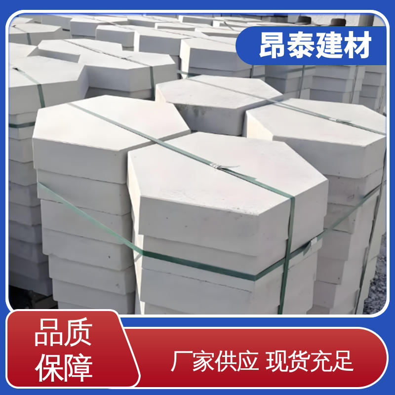 多种规格 六角护坡砖 坚固牢靠 水泥空心六棱块 承压能力强