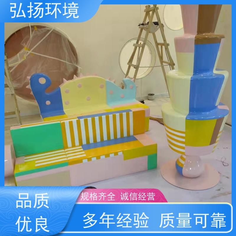 商业街创意景观动物人物玻璃钢卡通雕塑小品IP形象美陈公仔大摆件