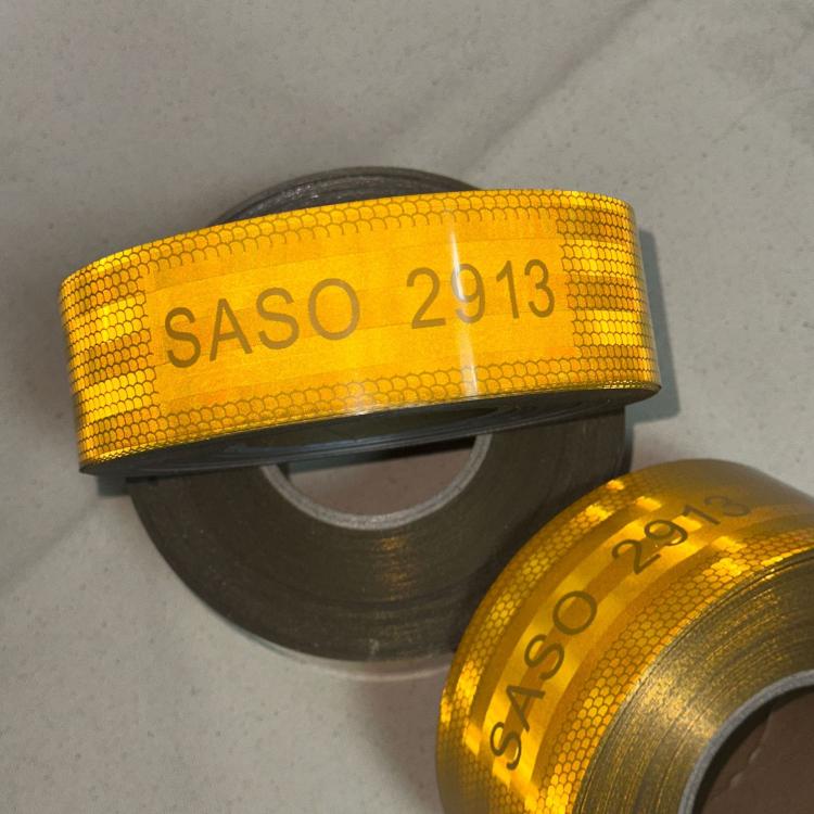 现货SASO海上专用反光膜 金黄色蜂窝反光材料救生衣镀铝膜船舶外贸