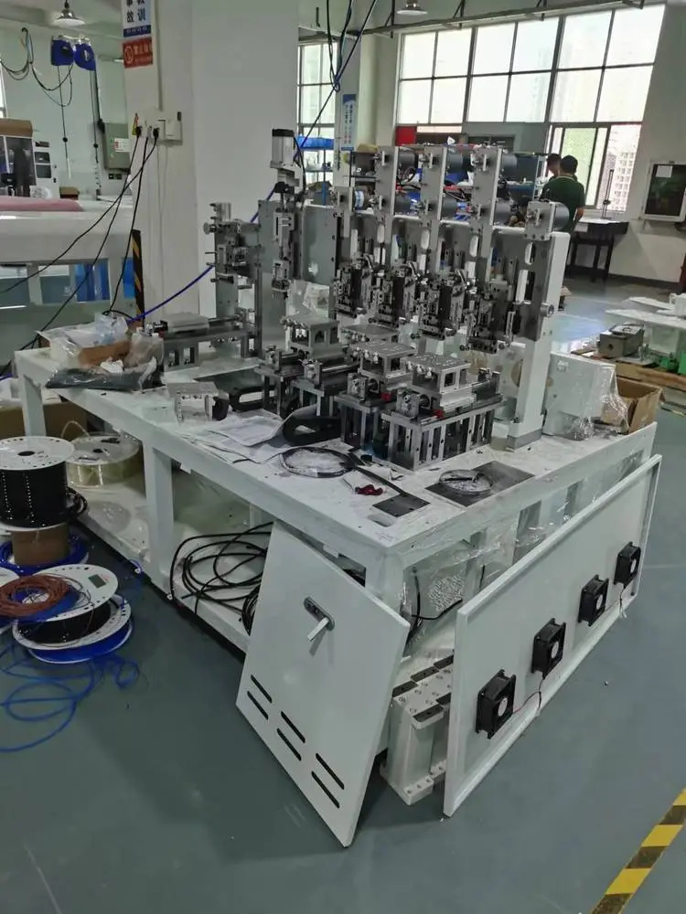 快贴革命先锋智能贴膜机钢化膜盖贴合自动化方案
