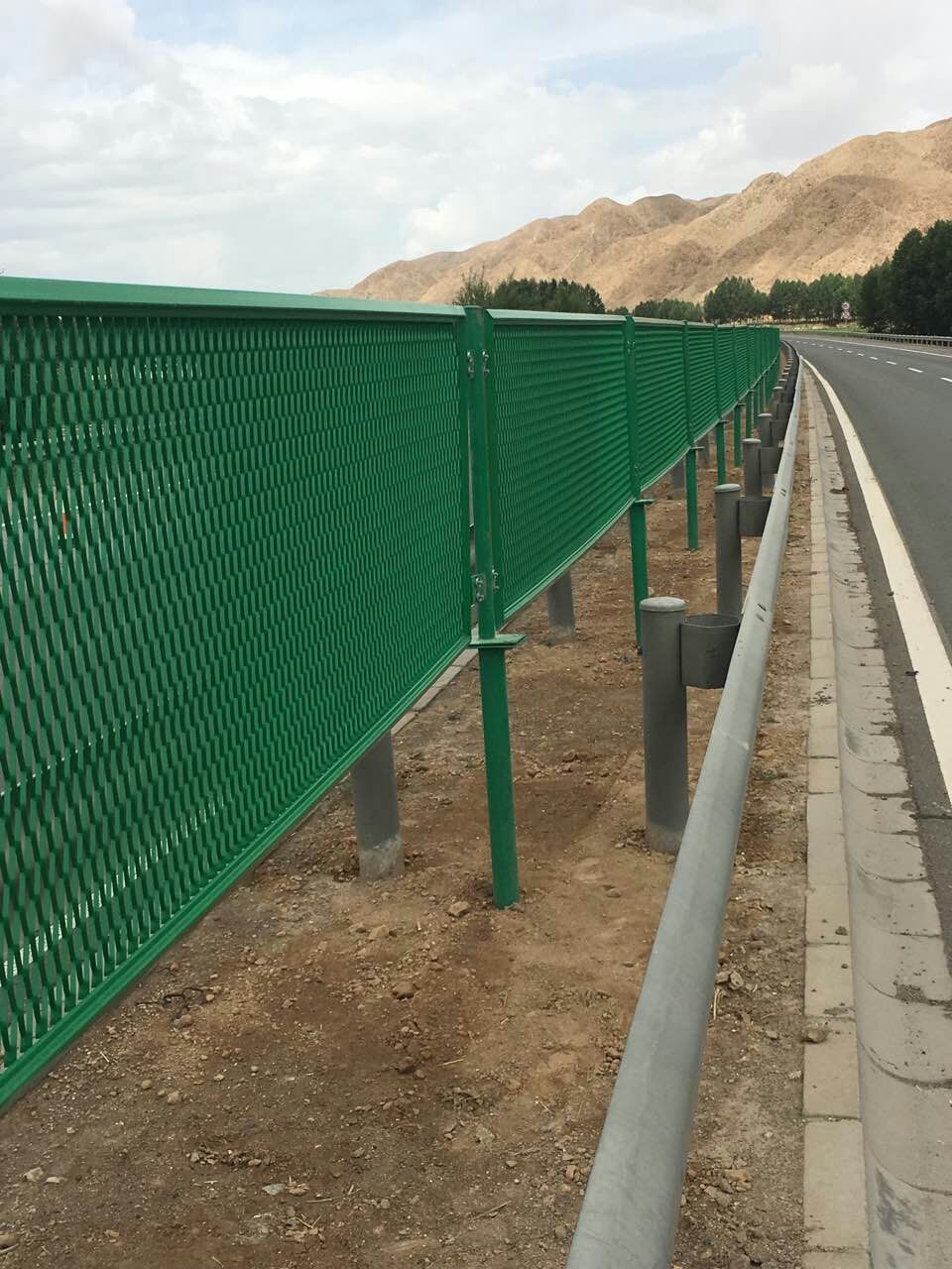 桥梁防眩网框架护栏网高速路中间隔离网分隔带网拦道路防抛防晕网