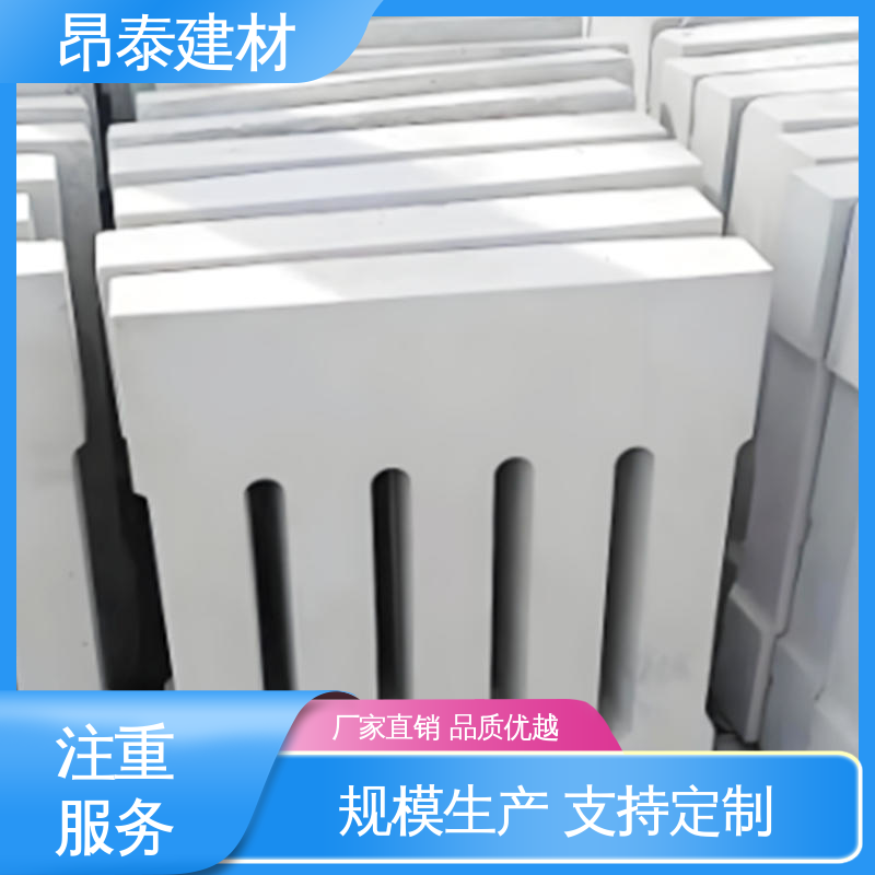 多种规格 承载多样用途多 覆盖沟渠 抗冻性好耐低温 操场盖板