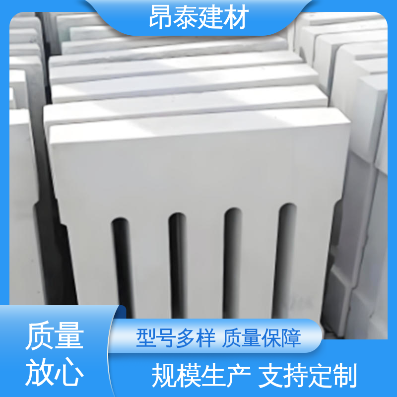 多种规格 水泥沟盖板 盖住操场沟壑 美观统一适配性强 定制灵活应特需
