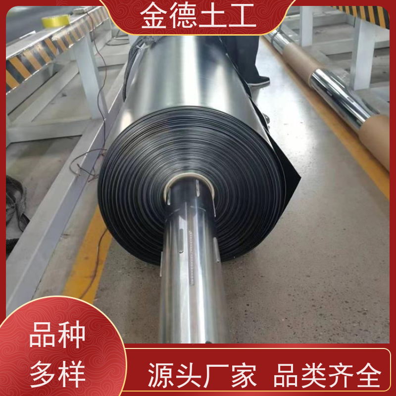 抗油抗脂 建标HDPE膜1.5厚 危废处置中心底部隔离 施工案例