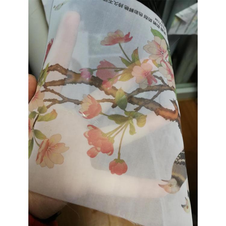 真丝布半透明UV打印装饰画芯 服装店橱窗高清壁画定制