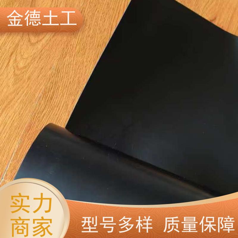 高尔夫球场水塘衬垫 光面HDPE黑膜120mil厚 经济效益显著 新闻